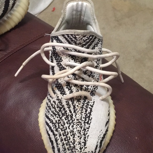 Zebra Yeezy - Picture 2 of 4